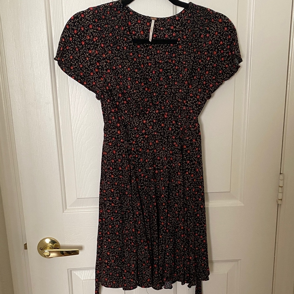 Free People Floral V Neck Mini Dress Cap Sleeves Adjustable Tie at Waist